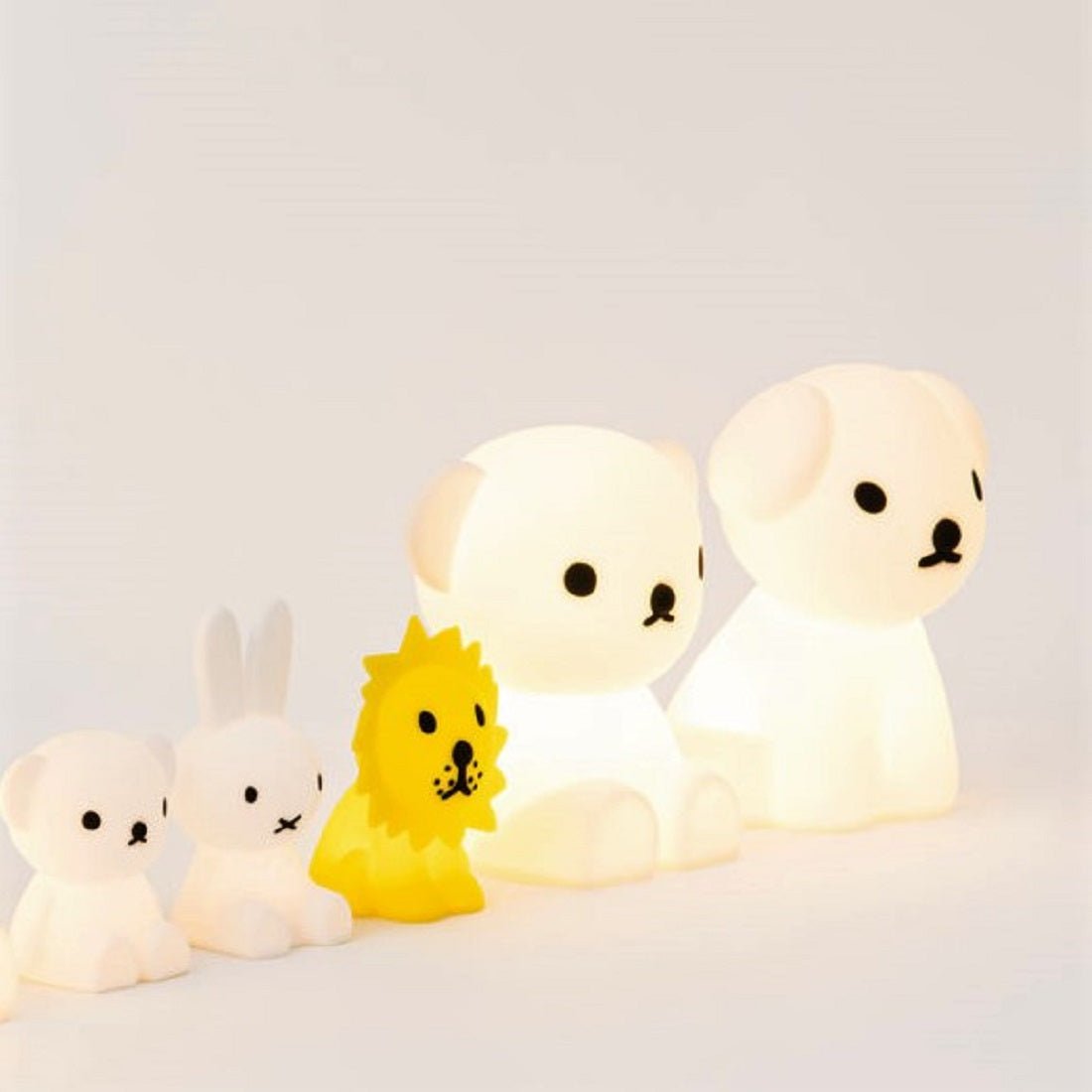 Lámpara Mr Maria Primera Luz Snuffy - 23cm