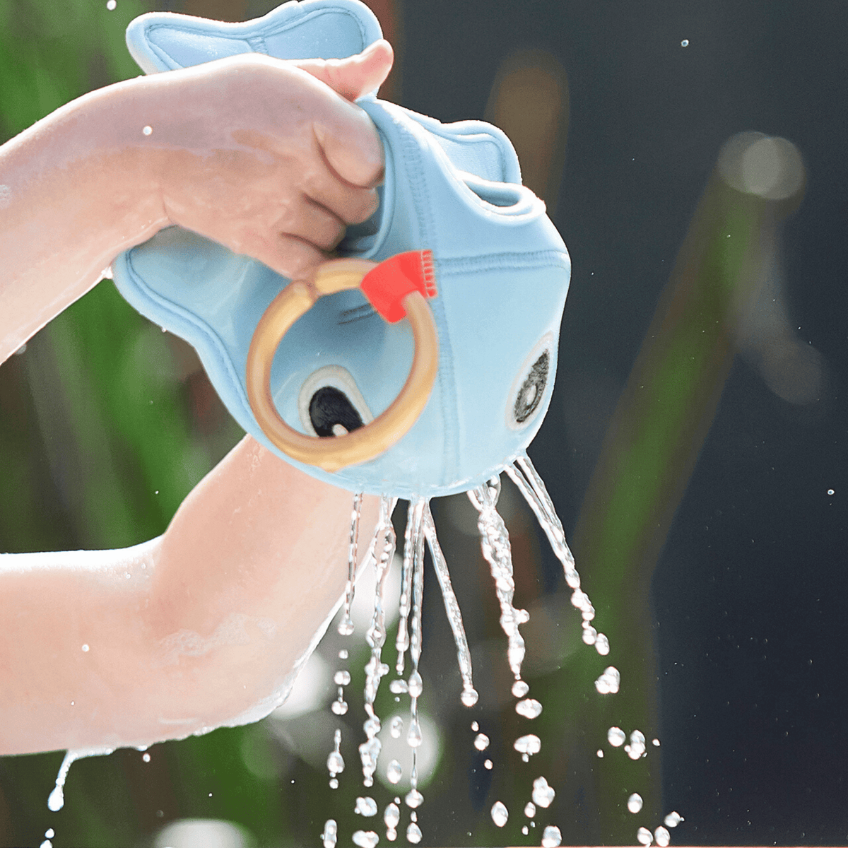 Juguete de actividades para el baño Wally azul