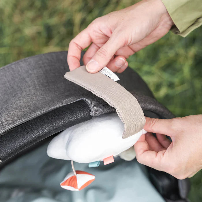 Móvil para coche Playground varios colores