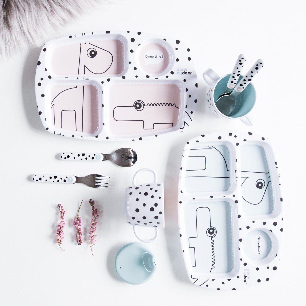 Set vajilla 2 piezas + Set de cubiertos Happy Dots rosa