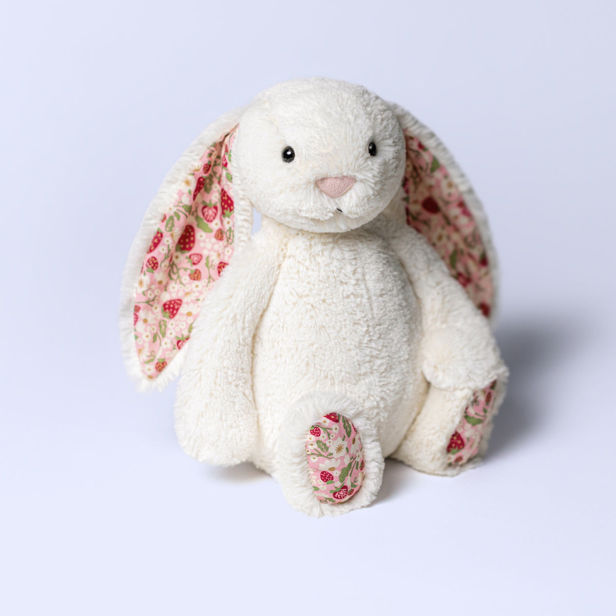 Peluche Conejo Blossom Blanco Berry Jellycat