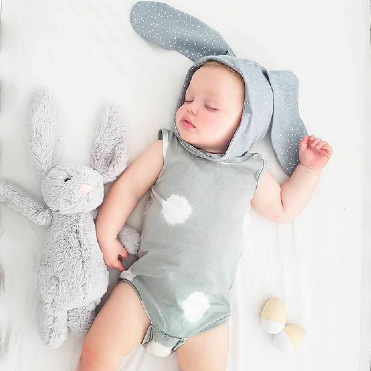 Peluche Conejo Gris Mediano