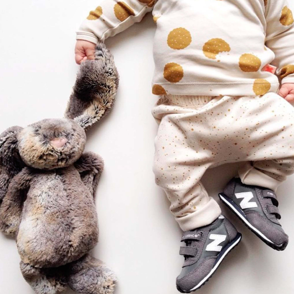 Peluche Conejo Gris Woodland Mediano