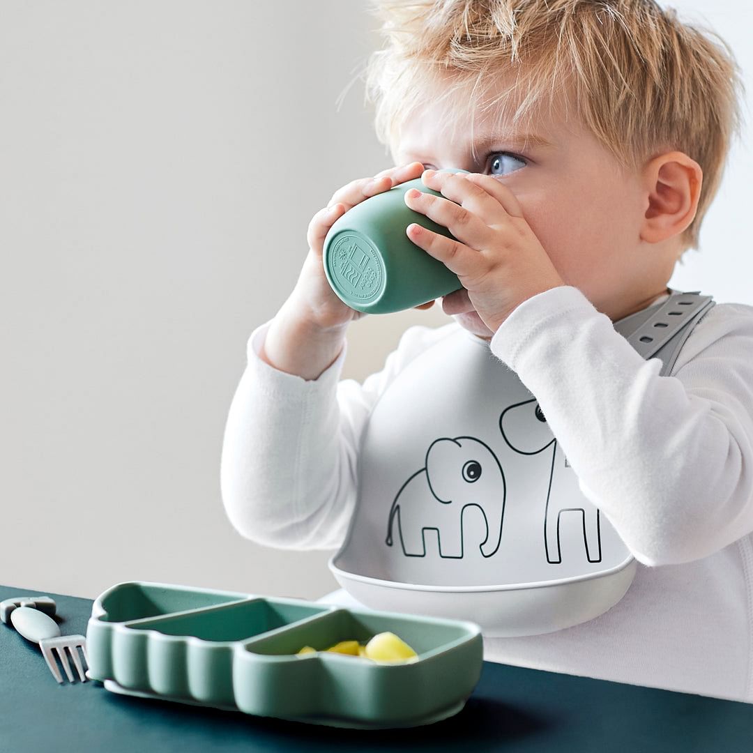 Plato de silicona para snack con ventosa Croco verde